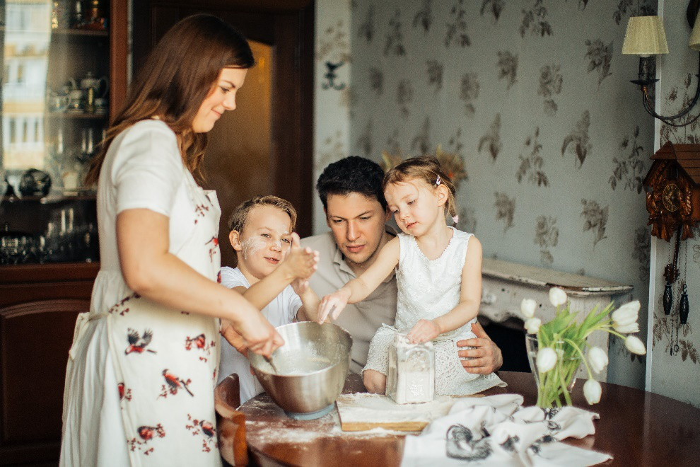 Kids and parents baking